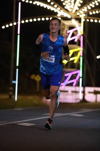 BIB: 406
                            <button type="button" onclick="openModal(20250381)" class="btn btn-primary btn-sm float-right btn-popup" data-toggle="modal" data-target=".modal-high-quality">
                        <i class="fas fa-shopping-cart"></i> Add to Cart
                    </button>
                                            <button type="button" onclick="isThisMe(20250381, true)" class="btn btn-success btn-sm float-right btn-popup btn-isme hidden" data-toggle="tooltip" data-placement="bottom" title="นี่คือรูปของคุณใช่ไหม คลิกที่นี่เพื่อเอาเข้าอัลบั้ม">
                        <i class="fas fa-plus"></i> Add to album
                    </button>
                    <button type="button" onclick="isThisMe(20250381, false)" class="btn btn-warning btn-sm float-right btn-popup btn-isnotme hidden">
                        <i class="fas fa-ban"></i> Remove from album
                    </button>